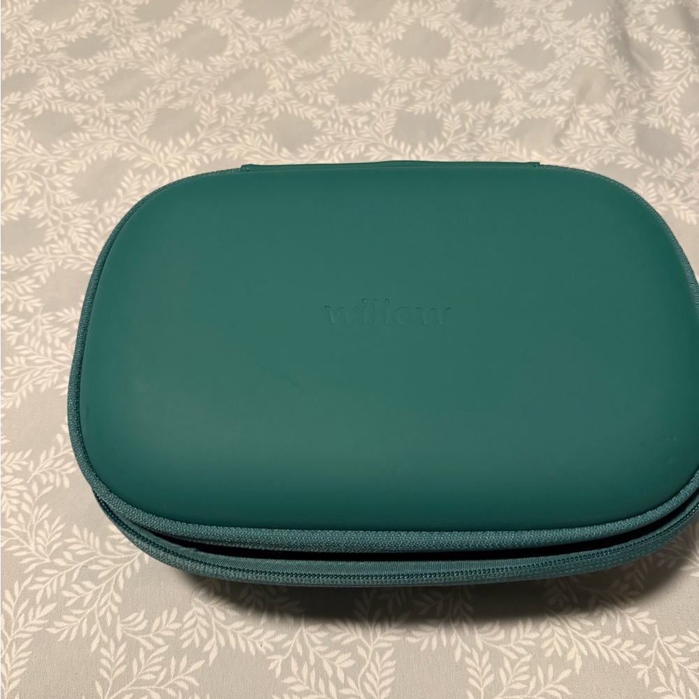 Willow Pump Anywhere Case Travel Breastfeeding Nursing Teal | Gently Used